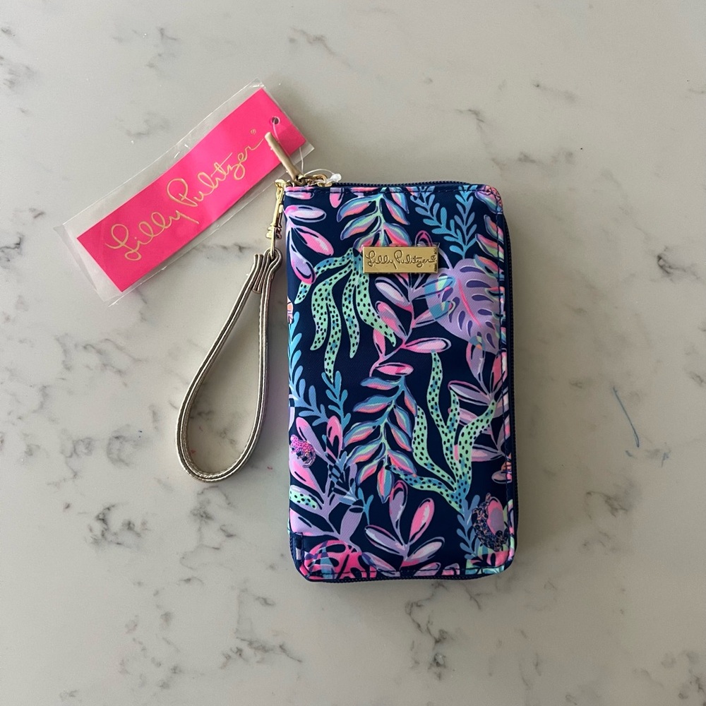 Lilly Pulitzer Tiki Palm Wristlet (B R A N D - N E W)